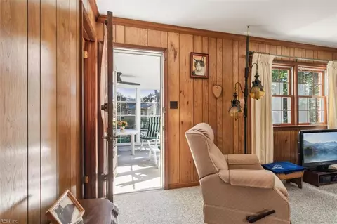 316 Beauregard Hts, Hampton, VA 23669 photo 10