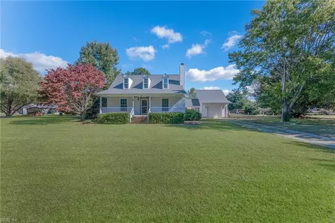 24 Gurwen Dr, Smithfield, VA 23430