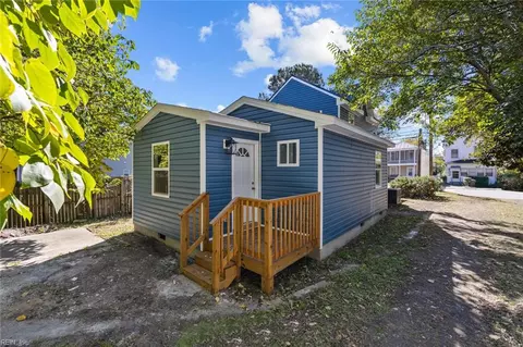 Exterior - 418 Smith St, Suffolk, VA 23434 photo 5 of 5