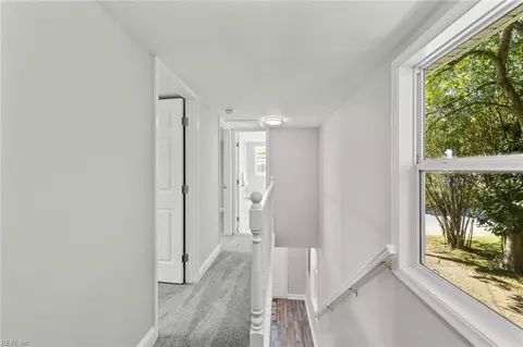 Entry Way - 418 Smith St, Suffolk, VA 23434 photo 1 of 1