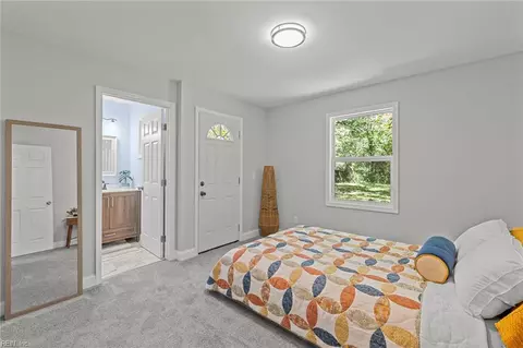 Bedroom - 418 Smith St, Suffolk, VA 23434 photo 1 of 6