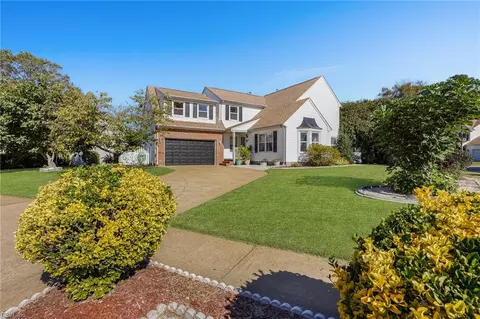 1621 Fall Meadow Ct, Virginia Beach, VA 23456