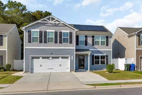 2045 Van Zandt Pw Pkwy, Suffolk, VA 23434