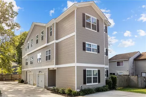 1541 Ocean Garden St, Virginia Beach, VA 23454