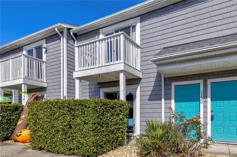 1130 Indian Rd, Virginia Beach, VA 23451