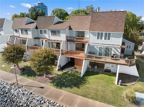 Other - 220 Mill Point Dr, Hampton, VA 23669 photo 2 of 6