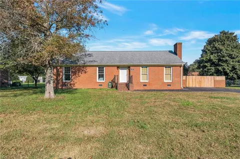 155 Bobwhite Ln, Franklin, VA 23851