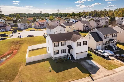 1209 Woods Edge Cir, Suffolk, VA 23434