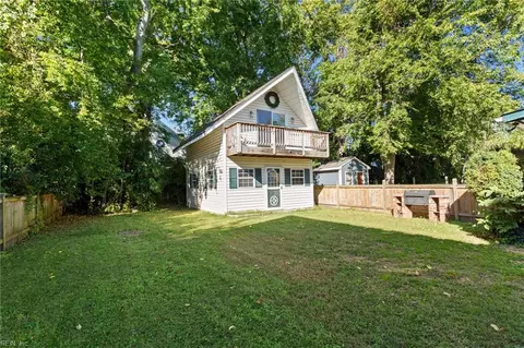 Exterior - 313 Washington St, Hampton, VA 23669 photo 3 of 3