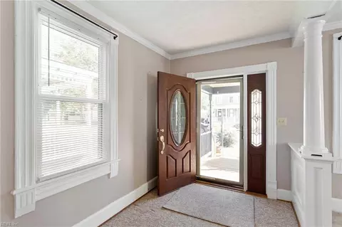 Entry Way - 313 Washington St, Hampton, VA 23669 photo 1 of 6