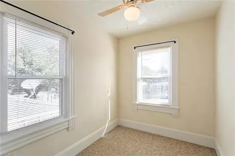 Bedroom - 313 Washington St, Hampton, VA 23669 photo 3 of 3