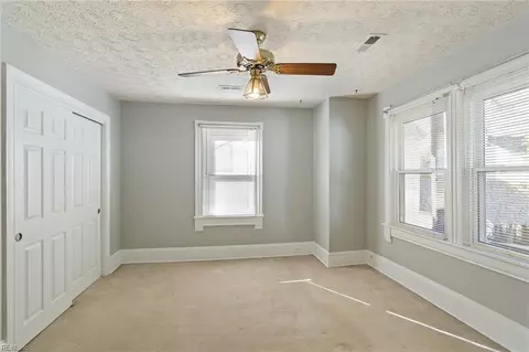 Bedroom - 313 Washington St, Hampton, VA 23669 photo 1 of 3