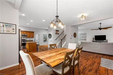 Dining - 125 E Lorengo Ave, Norfolk, VA 23503 photo 1 of 1