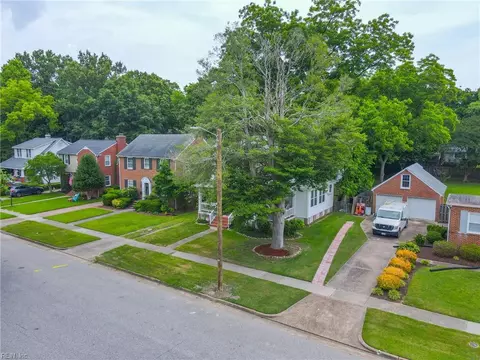 View/Area - 72 Algonquin Rd, Hampton, VA 23661 photo 1 of 6