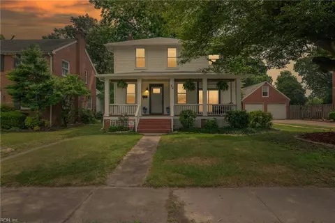 Exterior - 72 Algonquin Rd, Hampton, VA 23661 photo 14 of 14