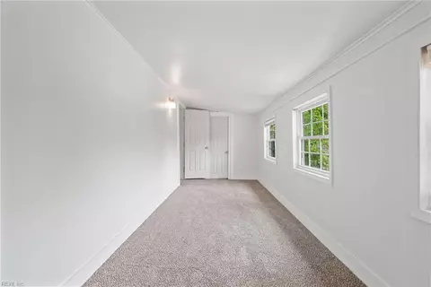 Bedroom - 72 Algonquin Rd, Hampton, VA 23661 photo 7 of 7