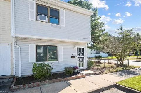401 Harbour Dr N, Chesapeake, VA 23320