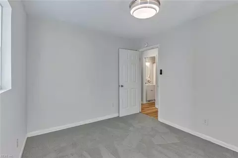 Bedroom - 633 Hemlock Ave, Hampton, VA 23661 photo 2 of 6