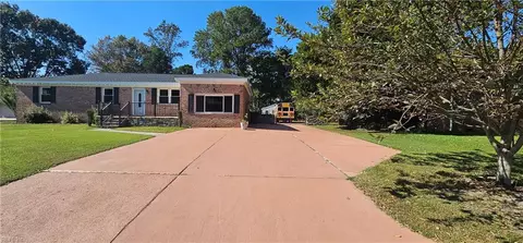416 Fairfield Dr, Chesapeake, VA 23322