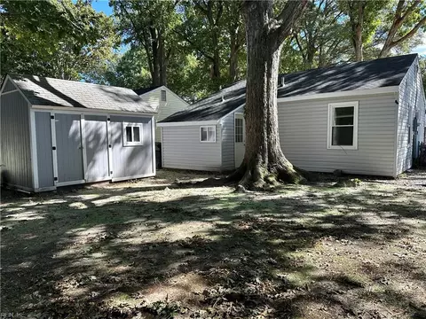 Exterior - 1943 Long Green Ln, Hampton, VA 23663 photo 3 of 4