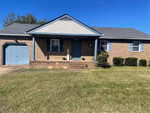 1012 Collingwood Ave, Chesapeake, VA 23324