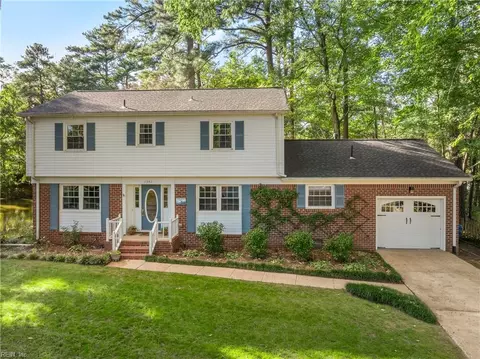 1341 Meadow Lake Rd, Virginia Beach, VA 23454