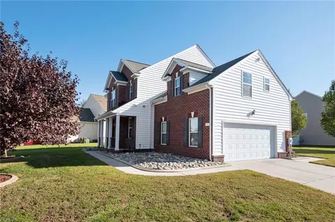1 Dillingham Ct, Hampton, VA 23669 photo 3