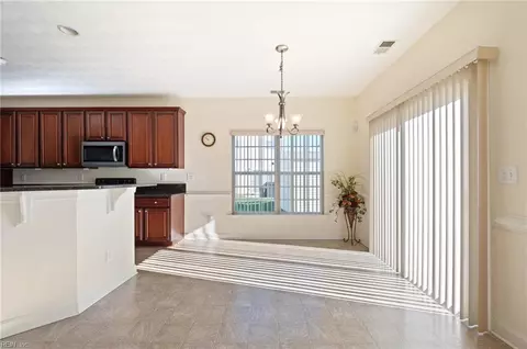 1 Dillingham Ct, Hampton, VA 23669 photo 7