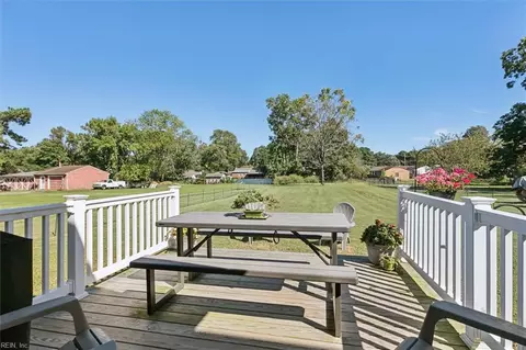 1676 Old Buckroe Rd, Hampton, VA 23664 photo 41
