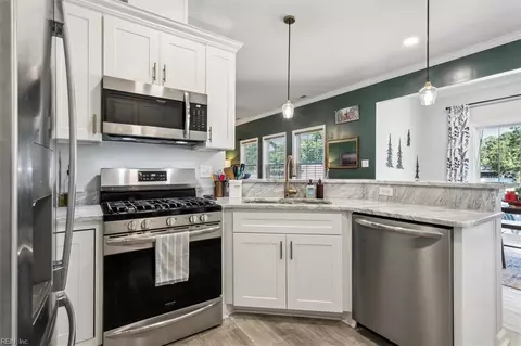 1676 Old Buckroe Rd, Hampton, VA 23664 photo 24