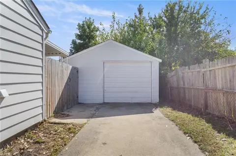 1814 Andrews Blvd, Hampton, VA 23663 photo 25