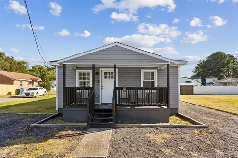 609 Railroad Ave, Suffolk, VA 23434