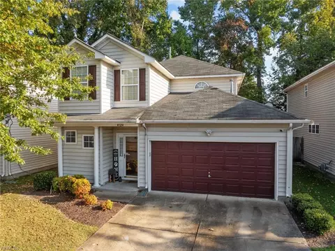 Exterior - 4124 River Breeze Cir, Chesapeake, VA 23321 photo 2 of 8