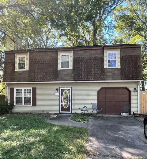 307 Shamrock Ave, Yorktown, VA 23693