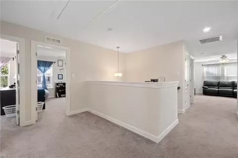 Entry Way - 12 E Berkley Dr, Hampton, VA 23663 photo 11 of 11