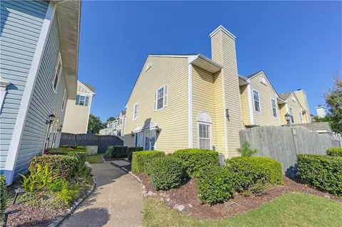 3444 Marabou Ln, Virginia Beach, VA 23451