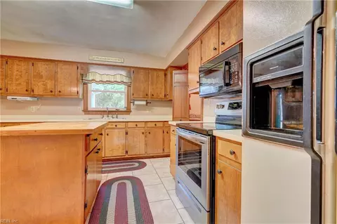 2826 Windjammer Rd, Suffolk, VA 23435 photo 15