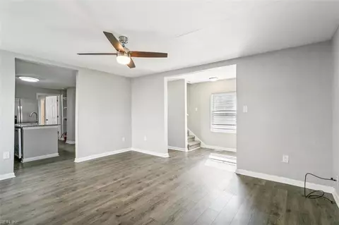16 Woodland Rd, Hampton, VA 23663 photo 6