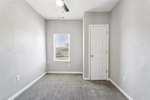 16 Woodland Rd, Hampton, VA 23663 photo 27