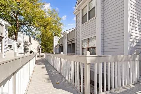 2435 Loran Ct, Virginia Beach, VA 23451