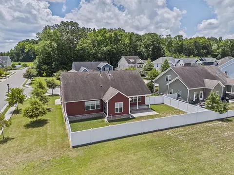 View/Area - 467 Wisdom Path, Chesapeake, VA 23322 photo 4 of 8