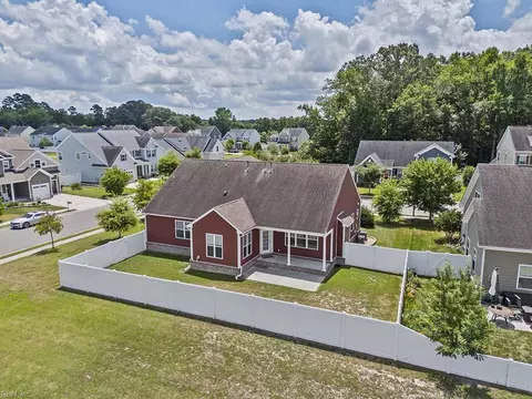 View/Area - 467 Wisdom Path, Chesapeake, VA 23322 photo 3 of 8