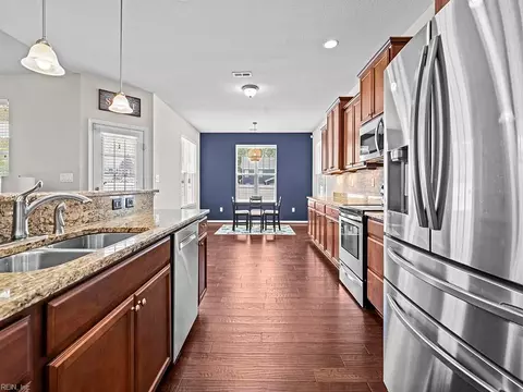Kitchen - 467 Wisdom Path, Chesapeake, VA 23322 photo 1 of 4