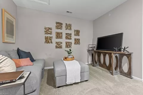 106 Watermark Way, Hampton, VA 23666 photo 9