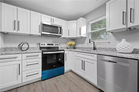 616 Pennsylvania Ave, Hampton, VA 23661 photo 10