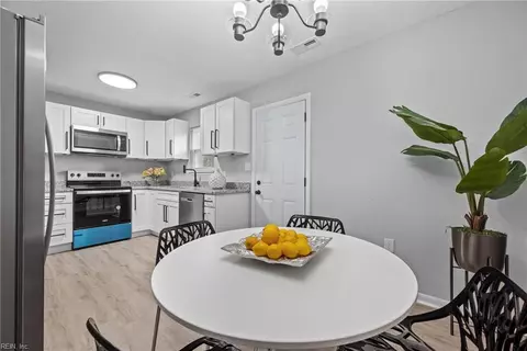 616 Pennsylvania Ave, Hampton, VA 23661 photo 13