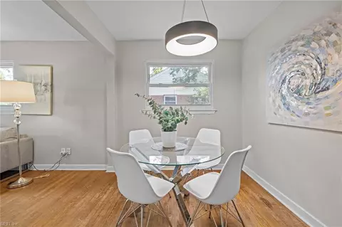 605 Summers Dr, Norfolk, VA 23509 photo 8