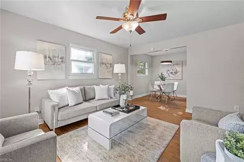 605 Summers Dr, Norfolk, VA 23509