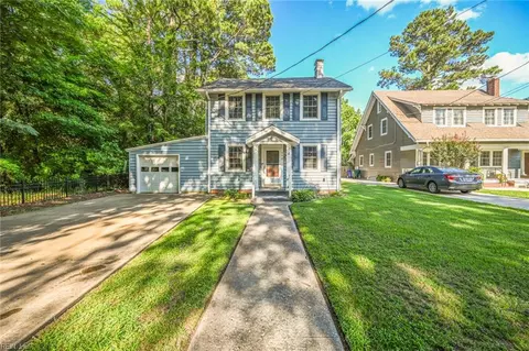 142 Brewer Ave, Suffolk, VA 23434