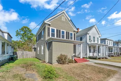Exterior - 318 Chapel St, Hampton, VA 23669 photo 7 of 8